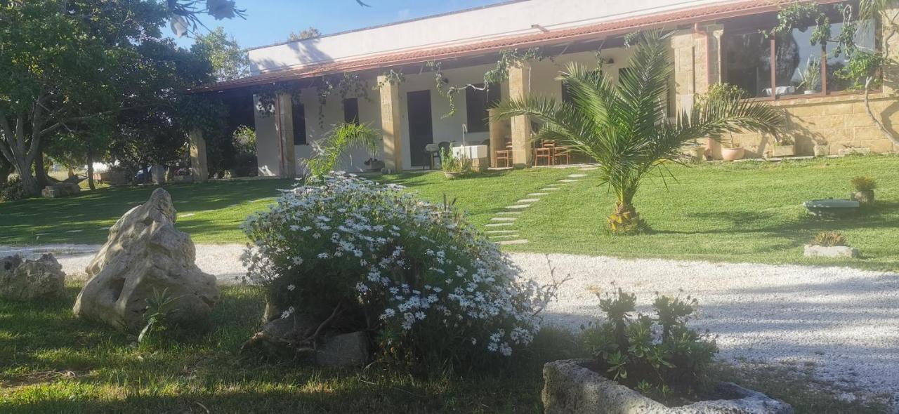 Agriturismo Le Tagliate Uggiano La Chiesa Exterior foto