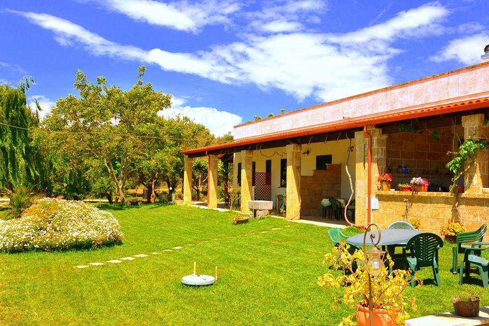 Agriturismo Le Tagliate Uggiano La Chiesa Exterior foto